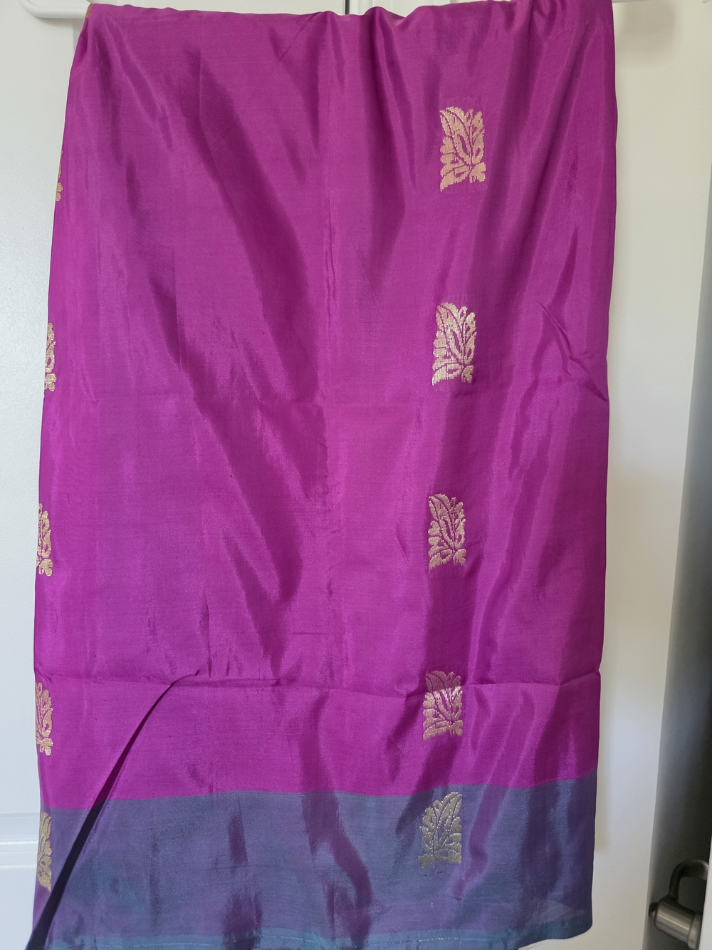 Women's Magenta Embroidered Saree
